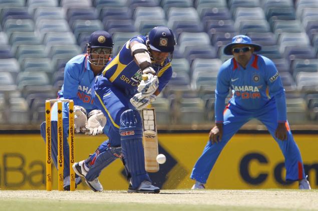 Tri-series: Sri Lanka leaves India 234 to win